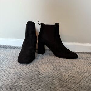 Elegant Black Ankle Boots